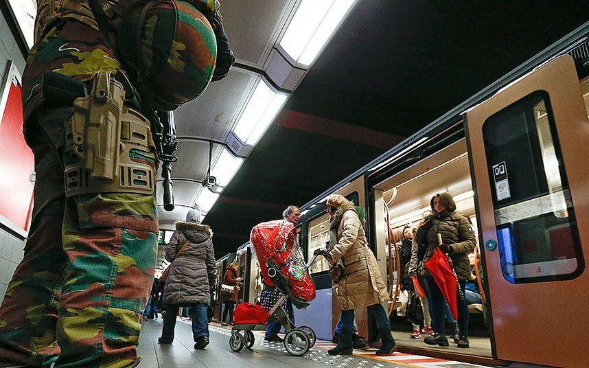 Στη δημοσιότητα η φωτογραφία του Μαροκινού βομβιστή αυτοκτονίας στο μετρό των Βρυξελλών (εικόνα)